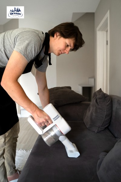 The Importance of Deep Cleaning Your Airbnb Between Guests in Chicago